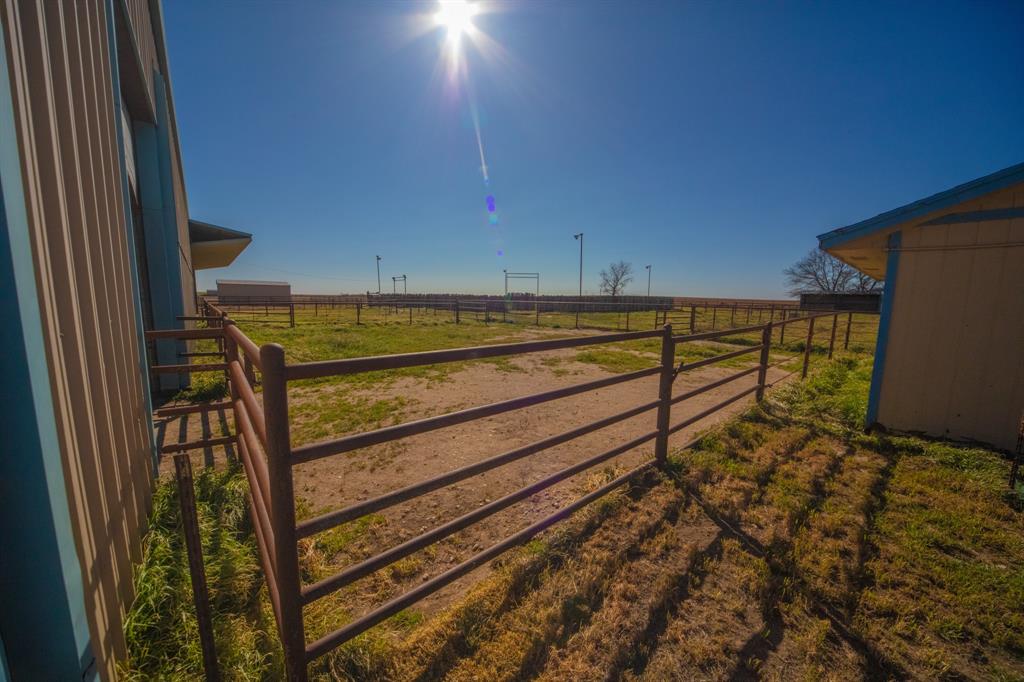 ABST 555 TR 32A,32B W O MERRIWETHER - Farm