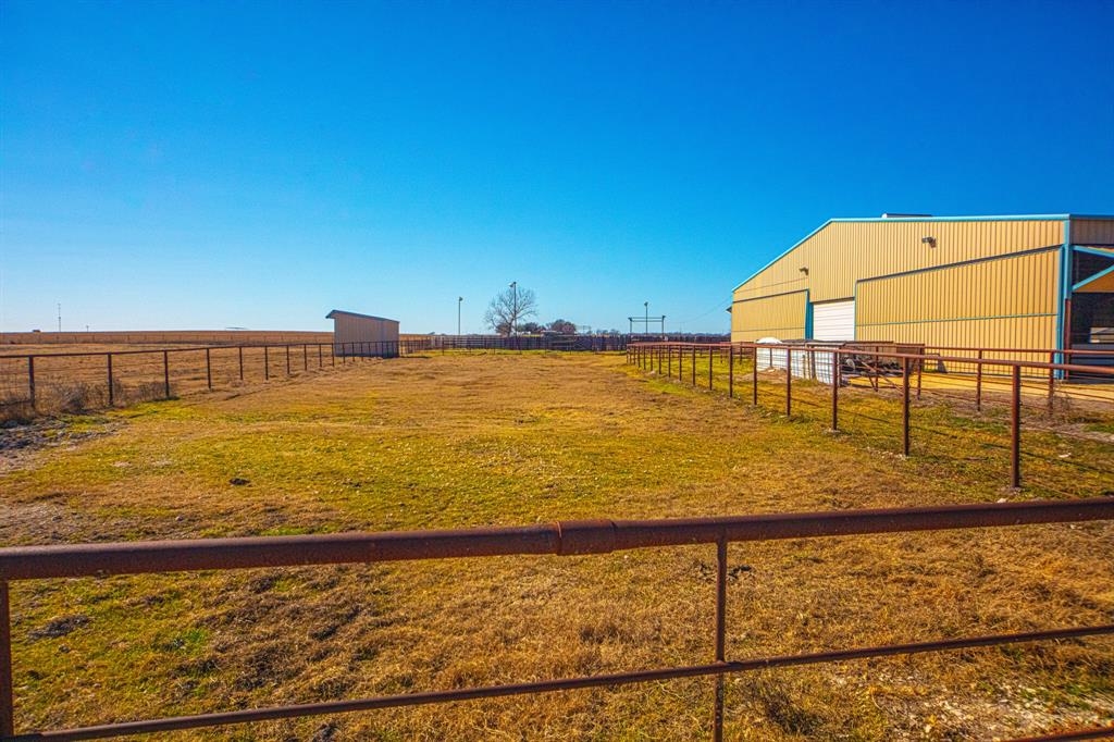 ABST 555 TR 32A,32B W O MERRIWETHER - Farm