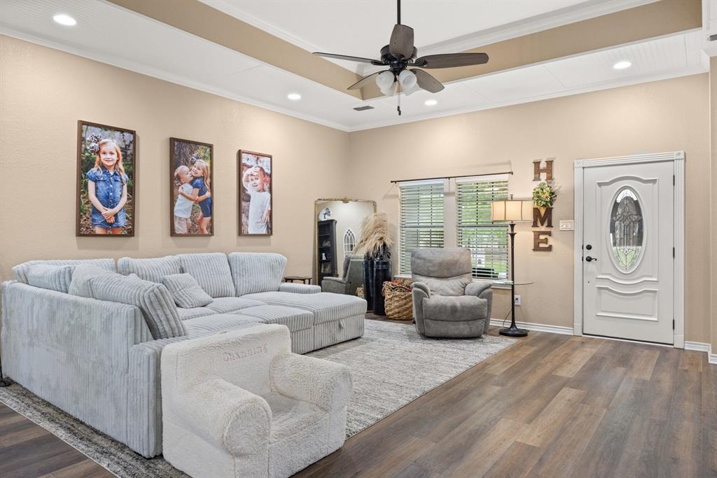 1135 Walking Horse Drive