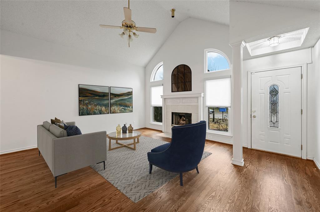 Carrollton, Texas 75010, United States, 3 Bedrooms Bedrooms, ,2 BathroomsBathrooms,Residential,Pending,5821