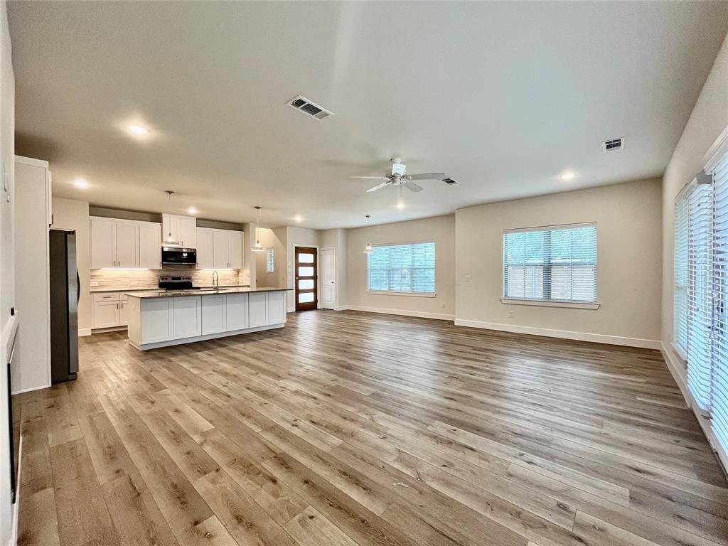 Mays Clyde W - Residential Lease