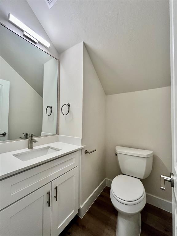 Mays Clyde W - Residential Lease