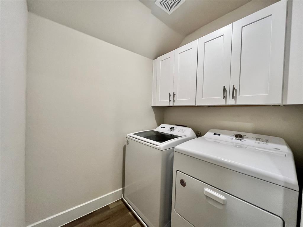 Mays Clyde W - Residential Lease