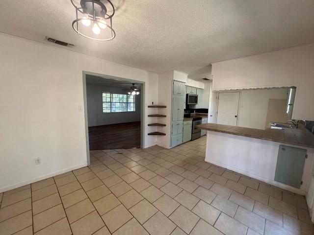 Spring Crk - Residential