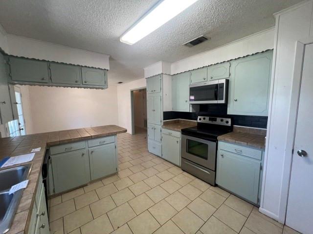 Spring Crk - Residential