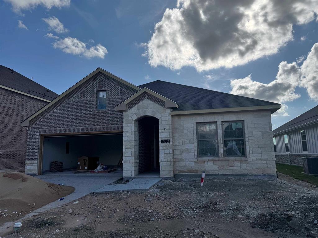 752 Waterhouse Lake Drive