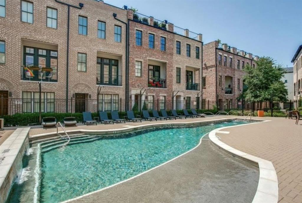 Intown Homes Farmers Market - Residential