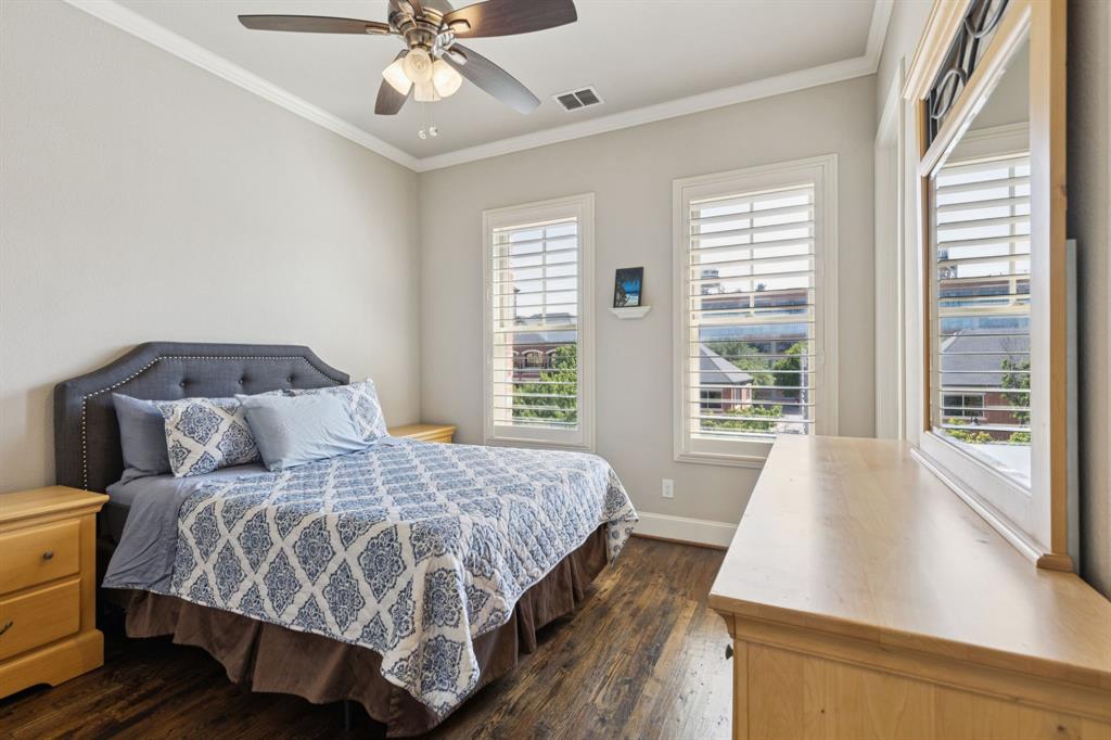 Intown Homes Farmers Market - Residential