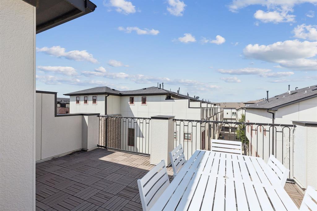 Intown Homes Farmers Market - Residential