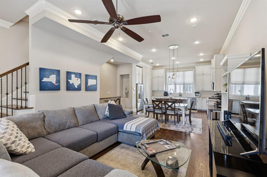 Intown Homes Farmers Market - Residential