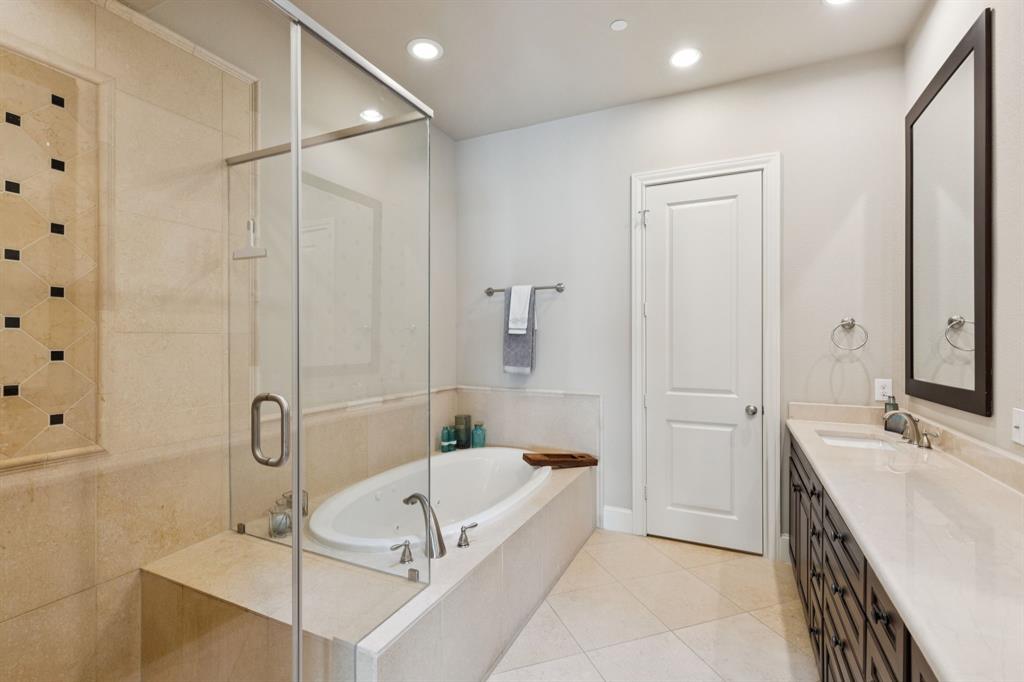 Intown Homes Farmers Market - Residential