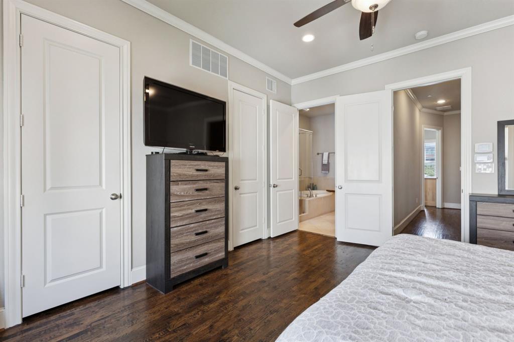 Intown Homes Farmers Market - Residential