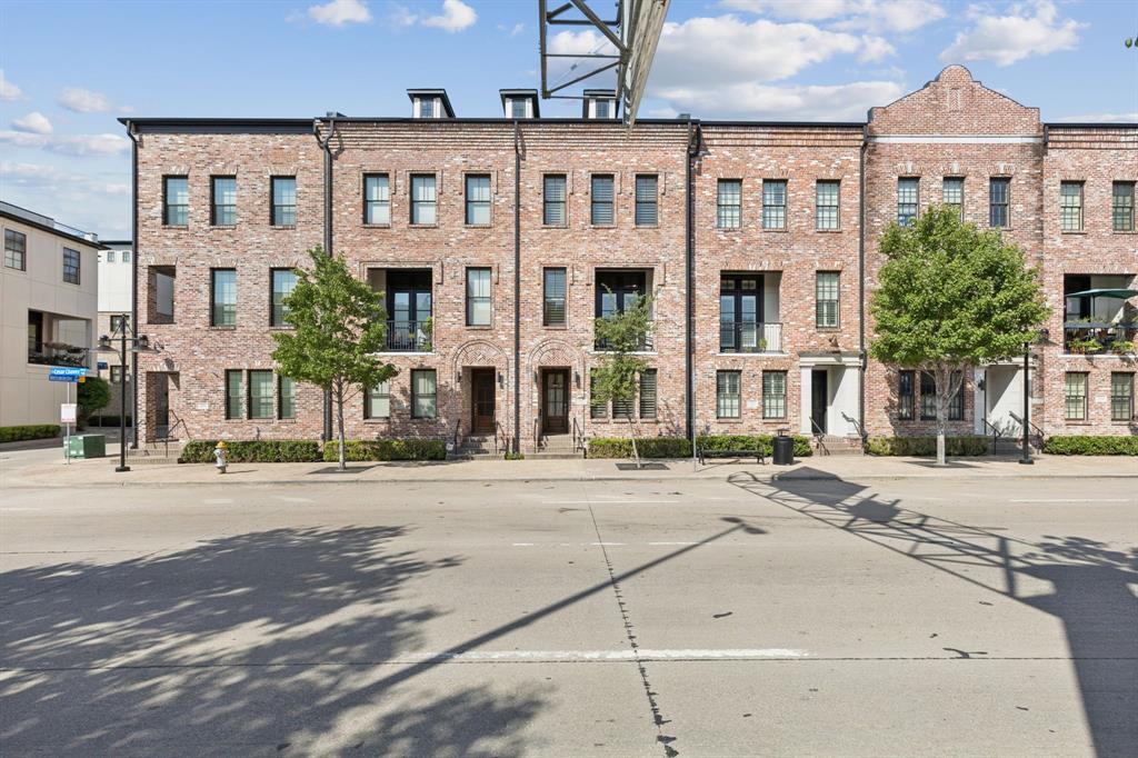 Intown Homes Farmers Market - Residential