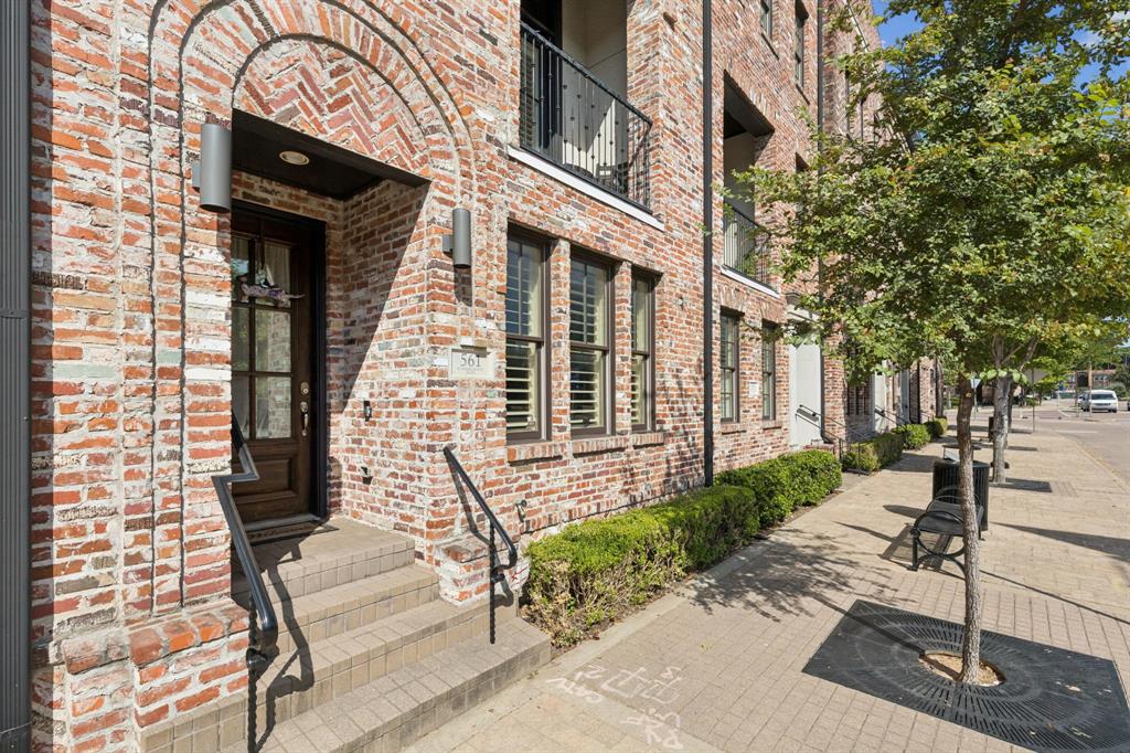 Intown Homes Farmers Market - Residential