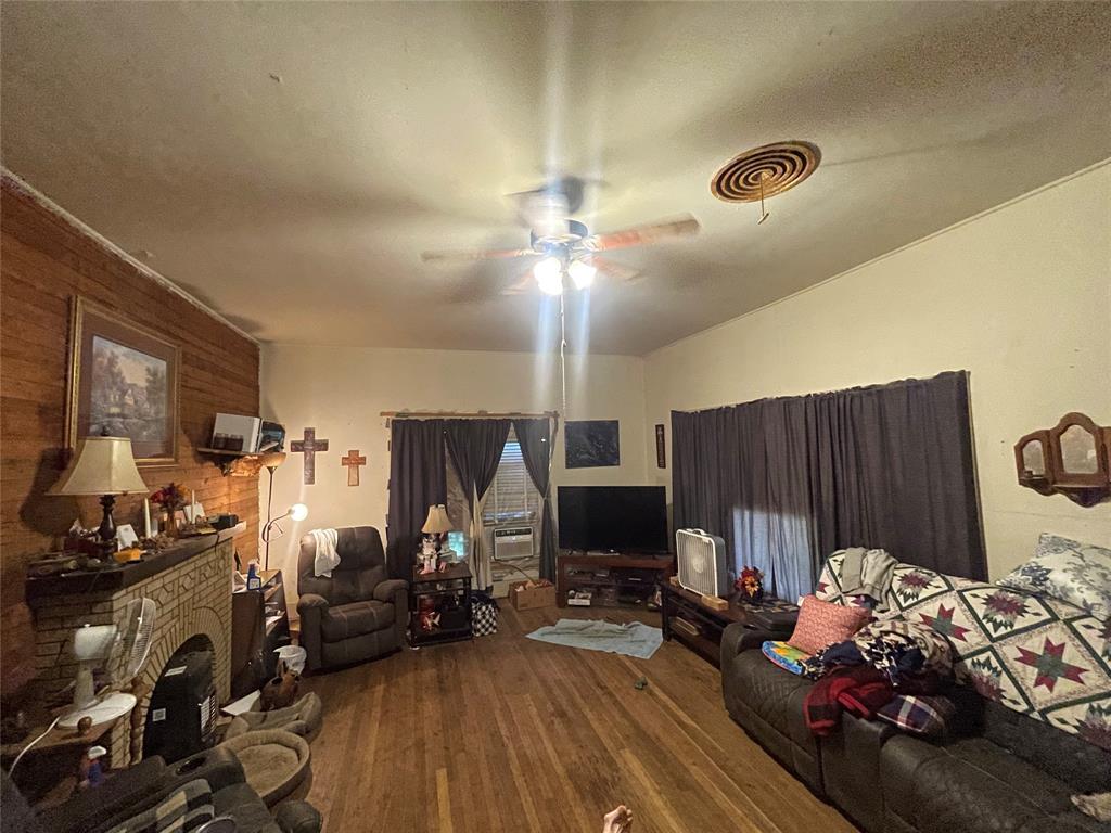 5829 Highway 9