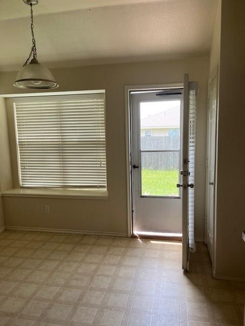 Creekside Estate - Residential Lease