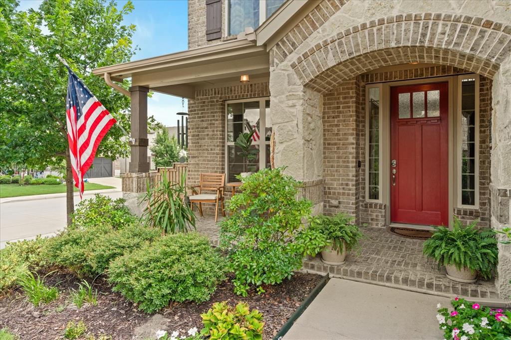 8242 Horsetail Court