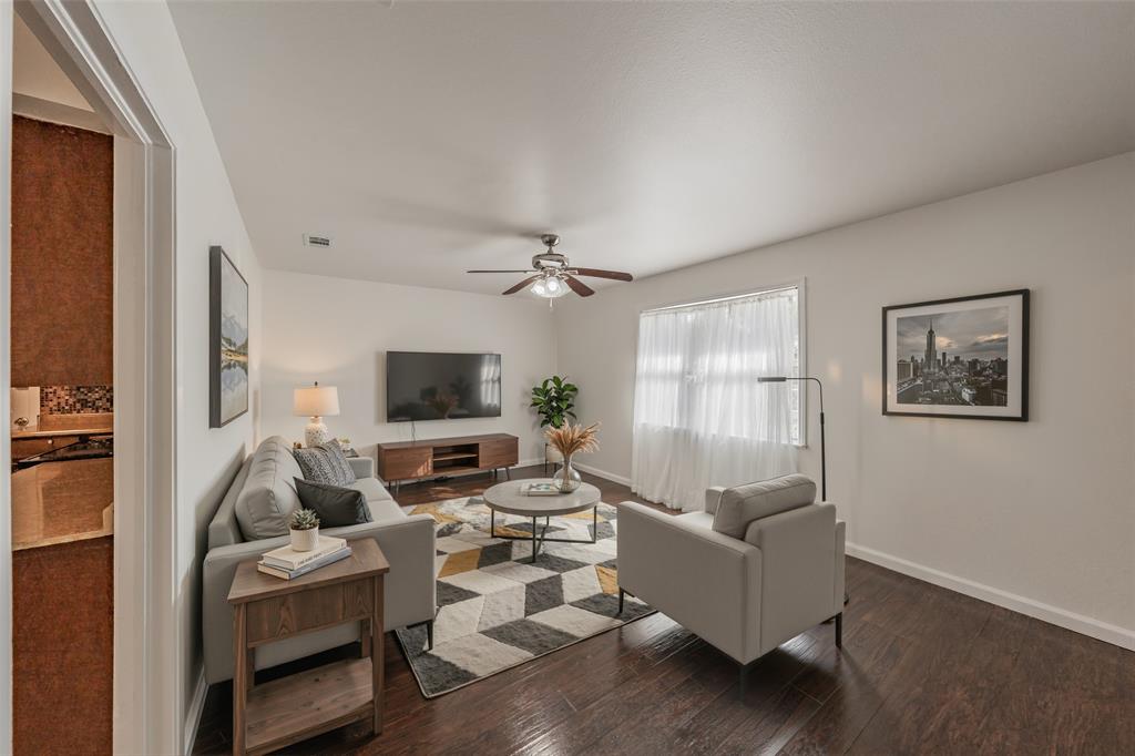 2638 Crestbrook Lane