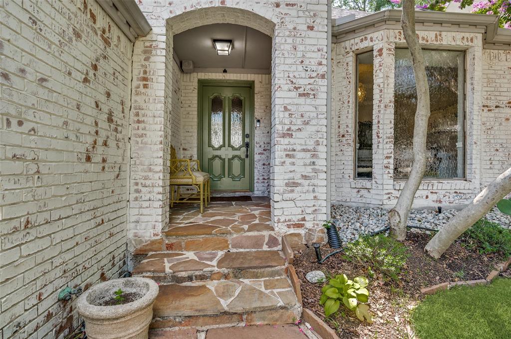 9126 Valley Chapel Lane
