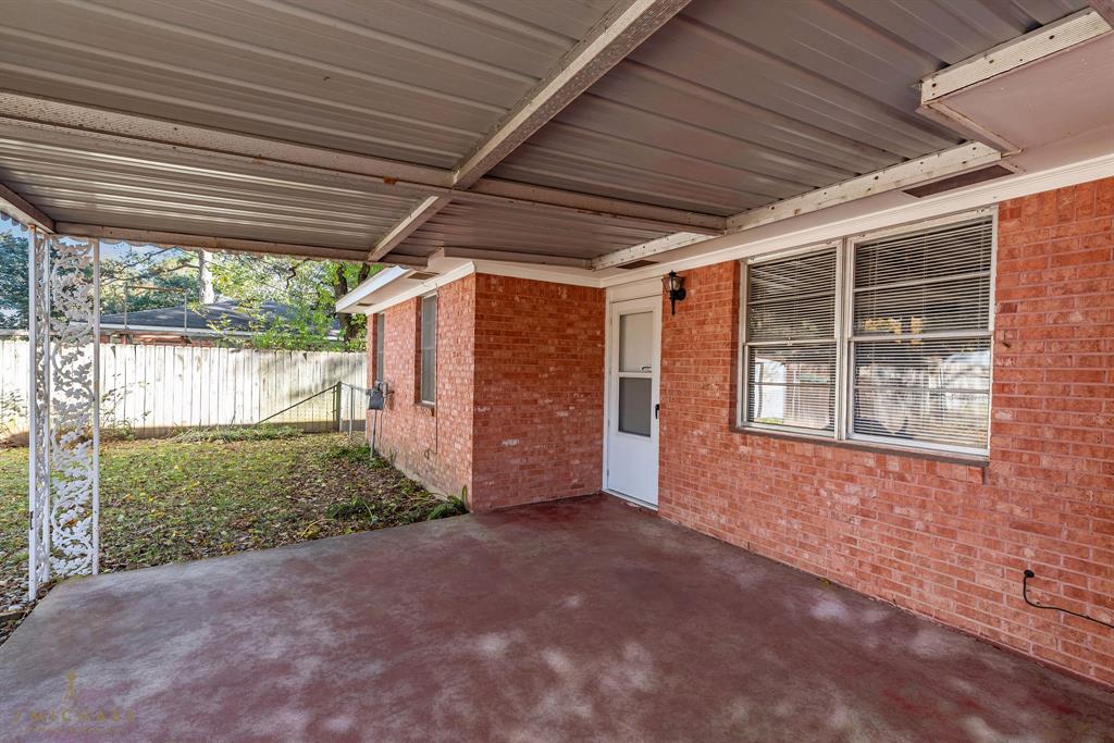 Swedes Broadmoor Terrace Sub - Residential Lease