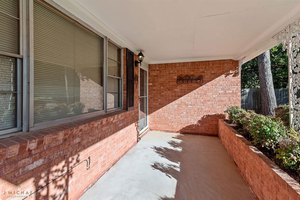 Swedes Broadmoor Terrace Sub - Residential Lease