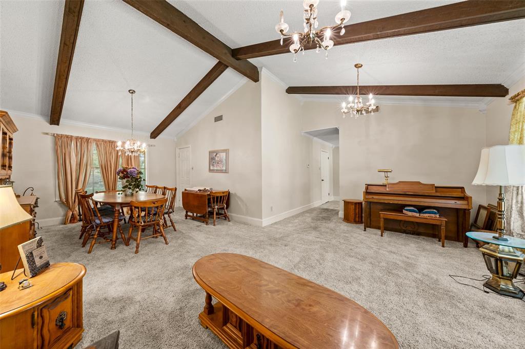 9547 Brookhollow Drive
