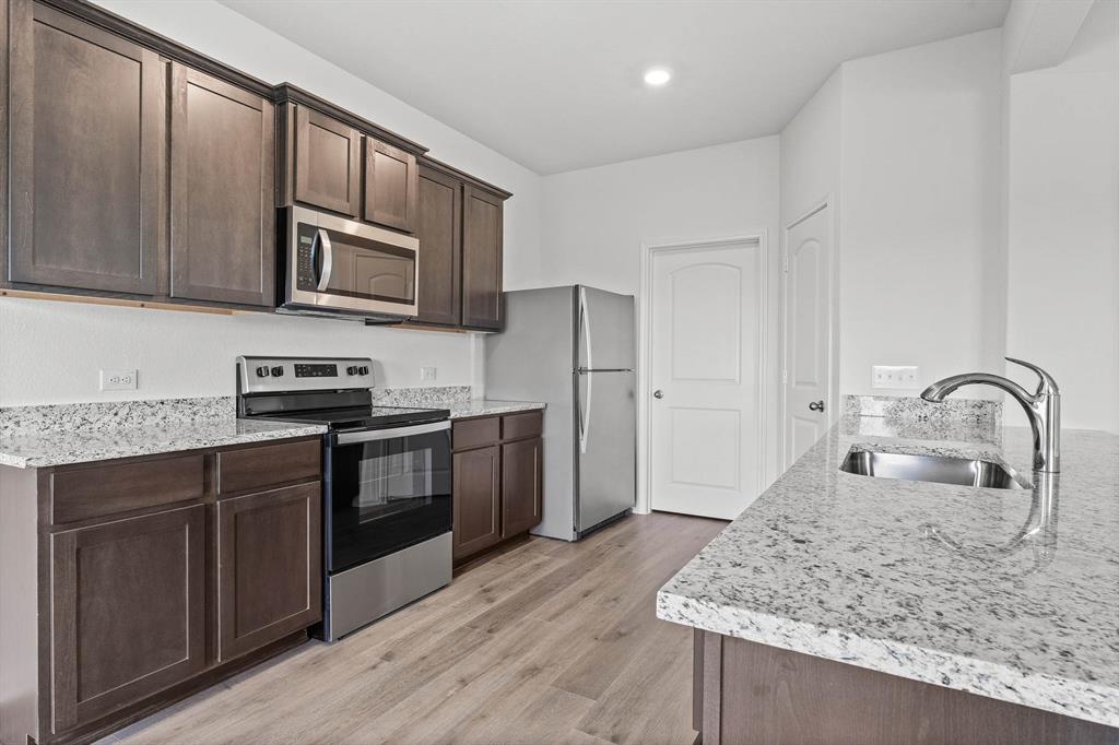 Retreat at Fossil Creek - Residential Lease