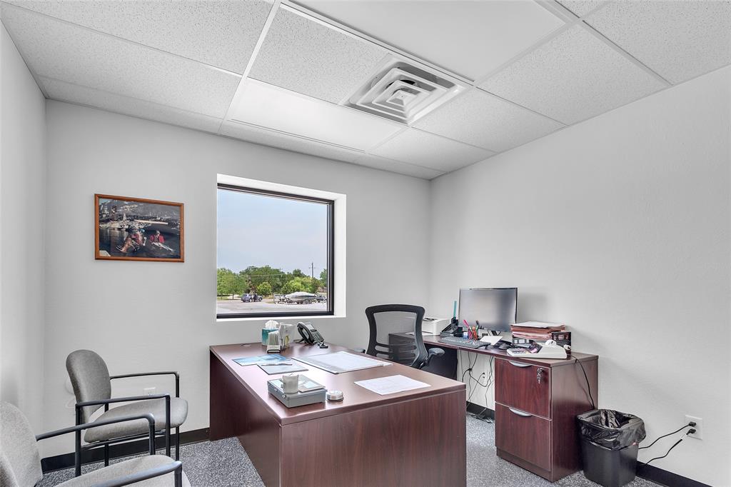 Pk Lake - Commercial Sale