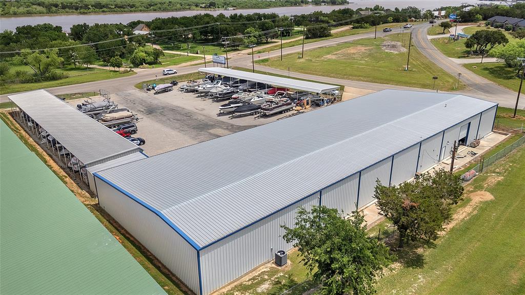 Pk Lake - Commercial Sale