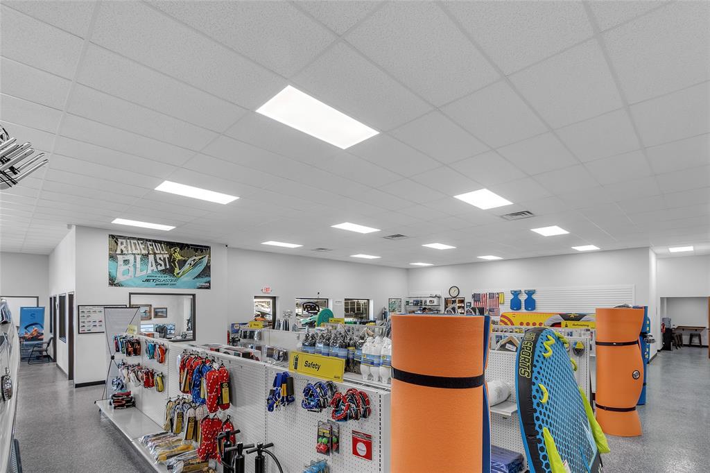 Pk Lake - Commercial Sale