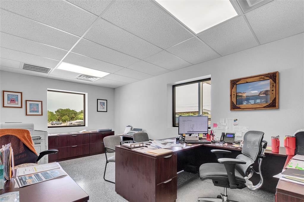 Pk Lake - Commercial Sale