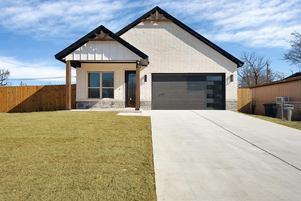 3401 S Hughes Avenue