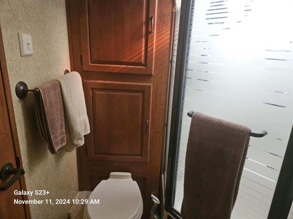 Whiteoak Shores - Residential