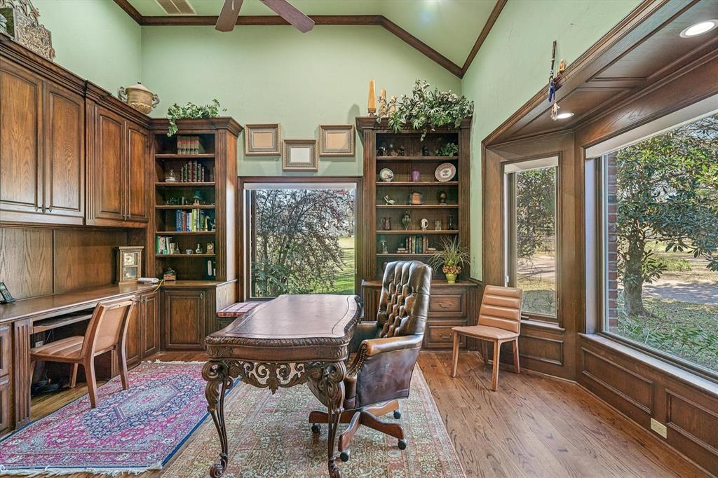 Oak Ranch Estate - Residential