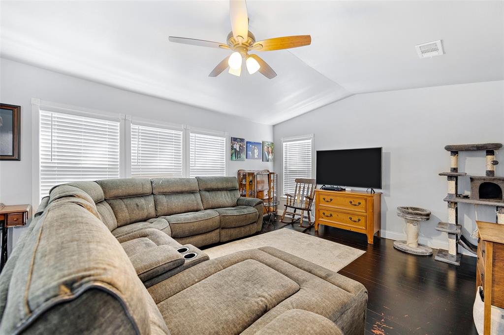 MELISSA DIVISION - Land