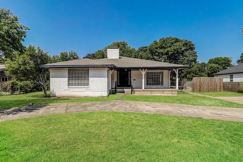 A home in Duncanville