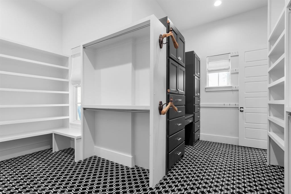 Country Club Estates 1 - Residential