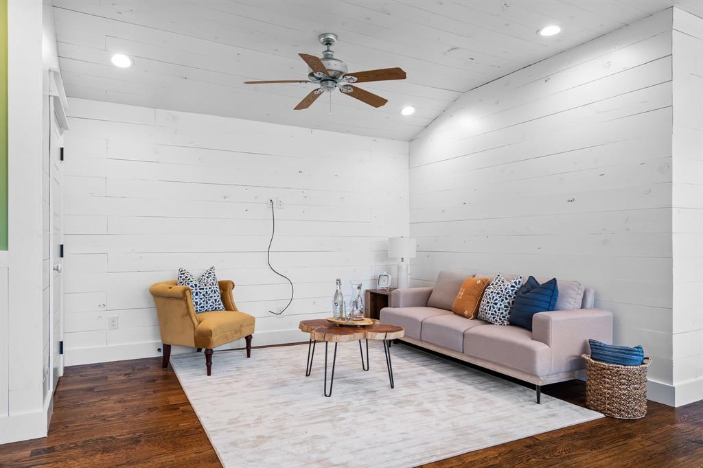 Country Club Estates 1 - Residential