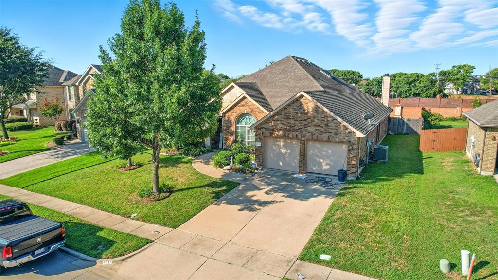 3015 Summerview Drive