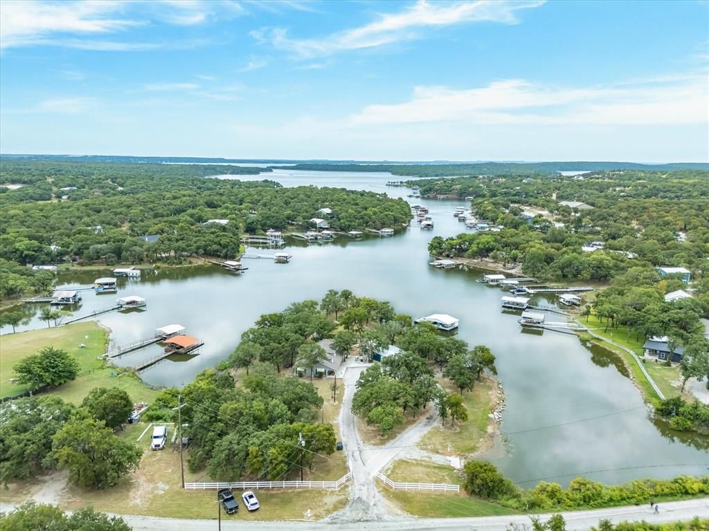 Photo of 546 County Road 1743, Chico, TX 76431 (MLS # 21162531)