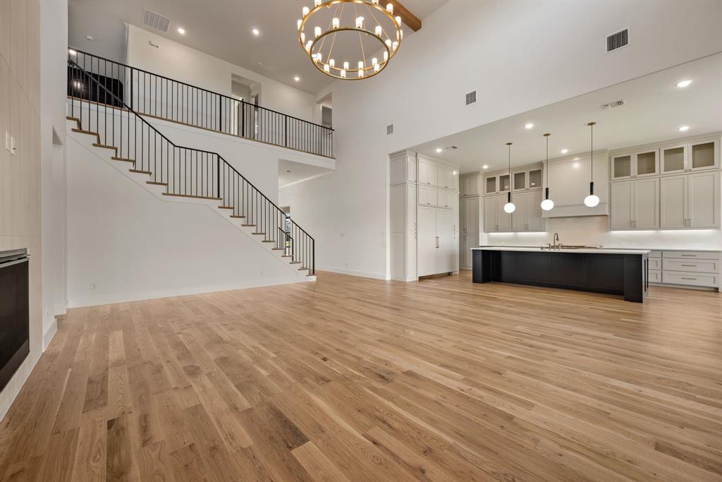 The Montclair - Residential