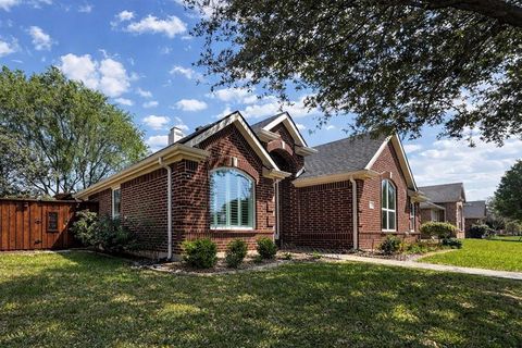 1528 Bosque Drive Carrollton TX 75010