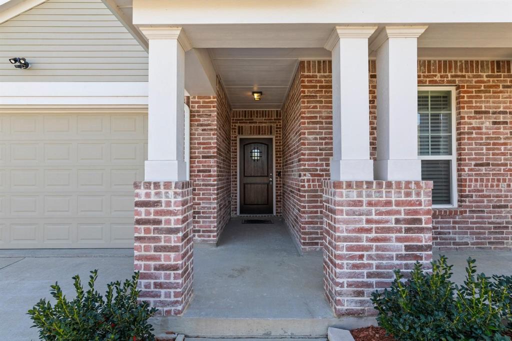 1912 Spoonbill Drive