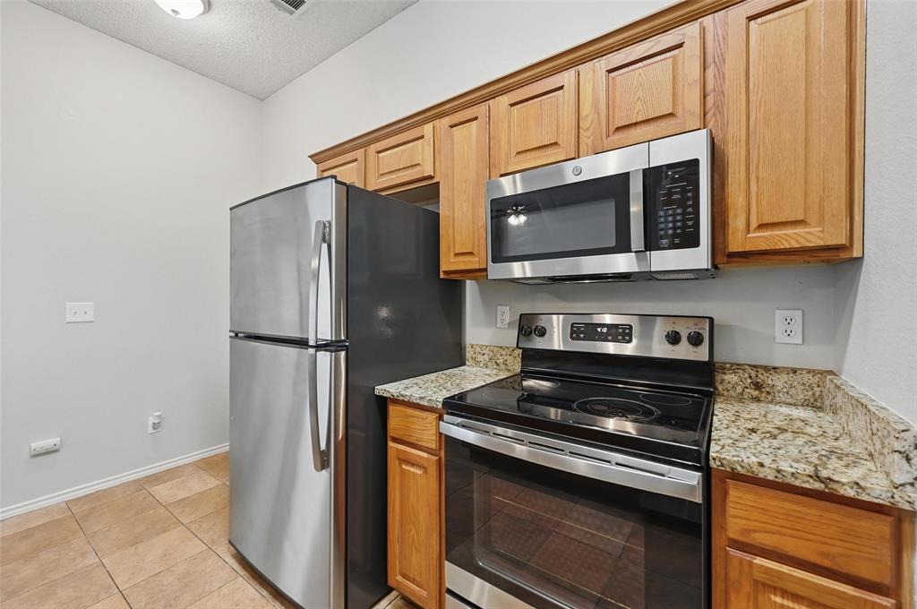 1412 Mockingbird Lane