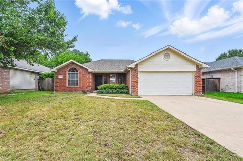 1412 Mockingbird Lane DeSoto TX 75115