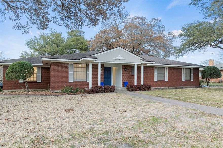 Ready to move in November 1st, this beautifully maintained 4-bedroom, 3-bath home offers over 2,500 sq ft of comfortable living space on a spacious corner lot in the heart of Richardson. Enjoy bright open living areas, an updated kitchen with granite countertops, wood flooring, and a private master suite. The home features multiple living spaces, ample storage, and a peaceful backyard with mature trees and a covered patio—perfect for relaxing or entertaining. An attached two-car garage provides convenient parking and extra storage. Ideally located near Hwy 75, Downtown Richardson, and CityLine, with easy access to shopping, dining, and highly rated Richardson ISD schools—perfect for families or professionals seeking comfort and convenience.