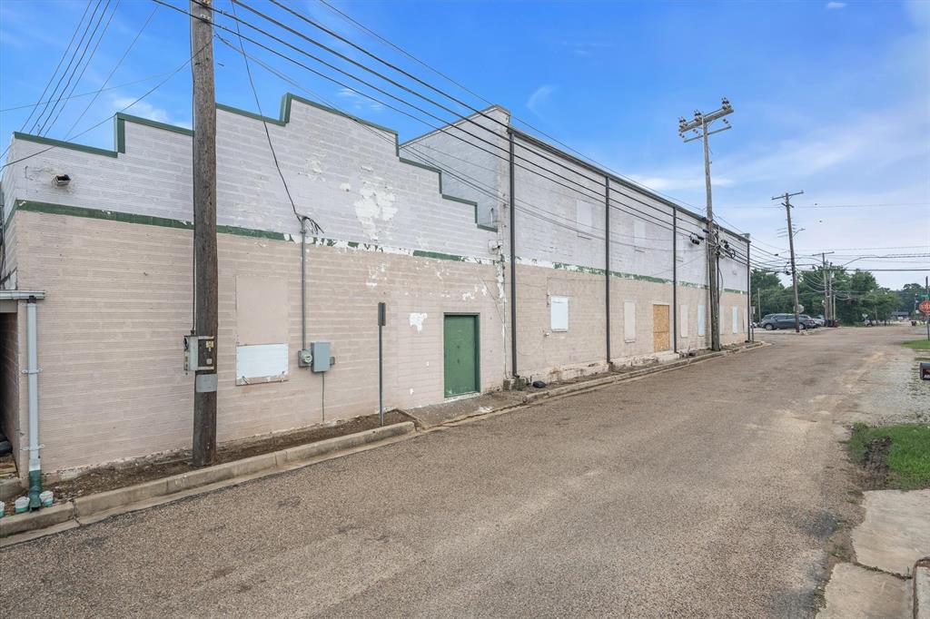 Orig Town - Commercial Sale