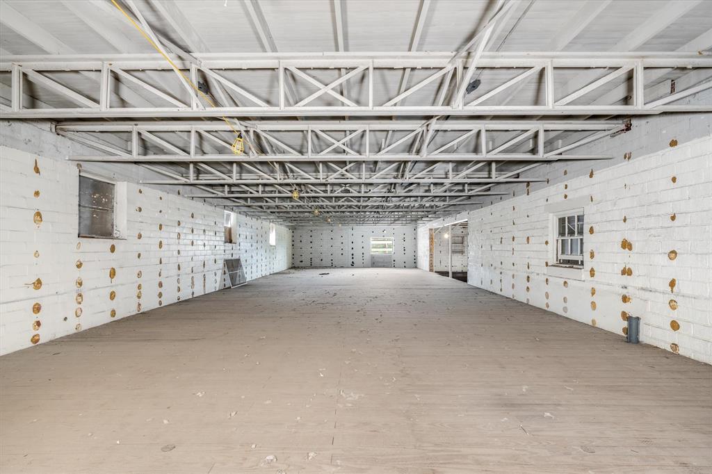 Orig Town - Commercial Sale