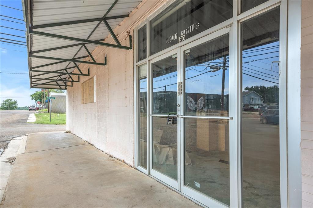 Orig Town - Commercial Sale