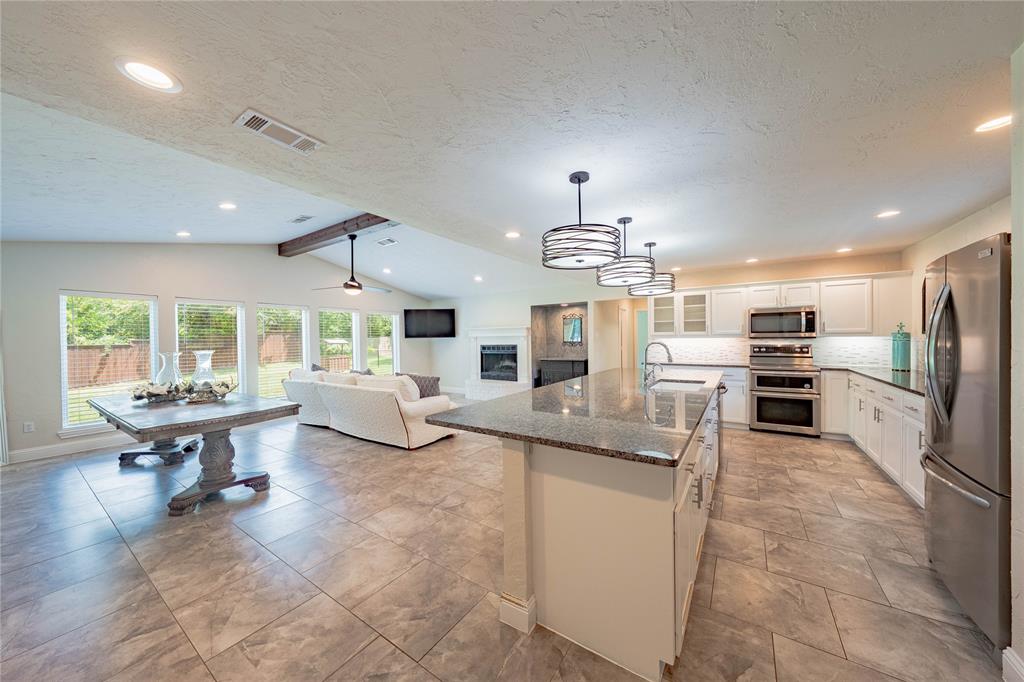 118 Guadalupe Drive